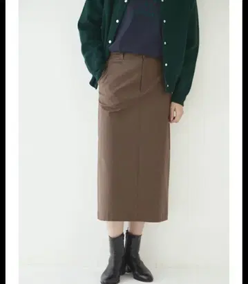 인간 여성 타이트 스커트