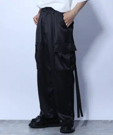 HARE 새틴 카고 팬츠