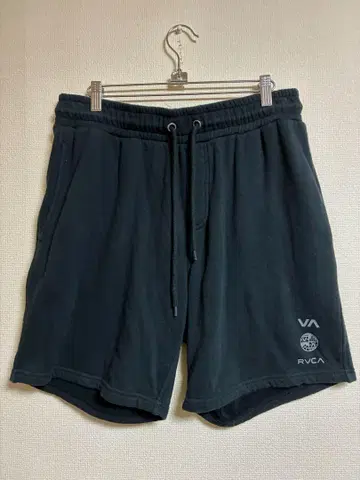 RVCA 블랙 쇼트 팬츠 반바지 스웨트