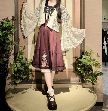 [ axes femme ] 기모 레이스 공주 소매풍 볼레로