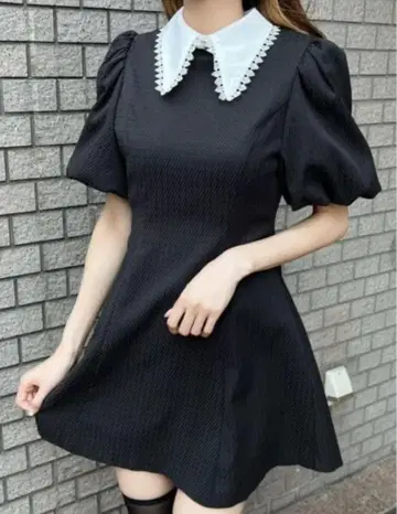 이토미 피코 레이스 칼라 원피스 블랙