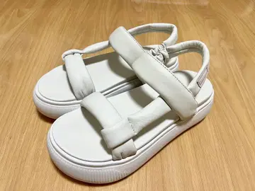 푸마 스포츠 샌들 화이트