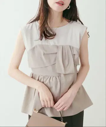 미사용 새상품 natural couture 뷔스티에 도킹 상의