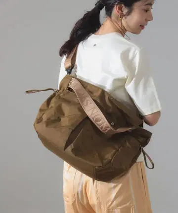 NOMADIS / BASQUE M 숄더백
