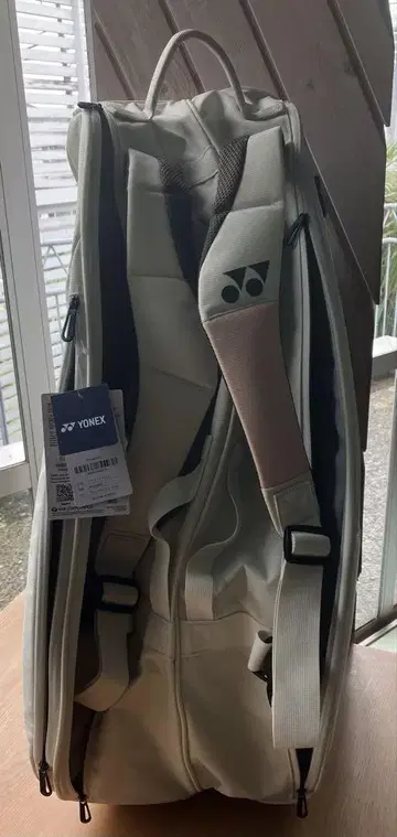 [미사용 새상품] YONEX 라켓 백 BAG2402R 샌드 베이지