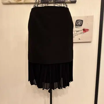 ADORE 무릎 기장 스커트