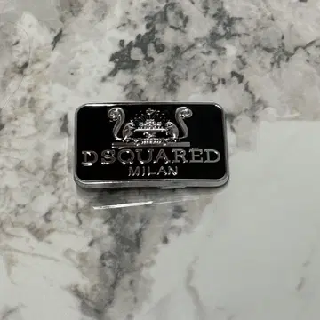 DSQUARED2 쿠아레드 벨트 버클