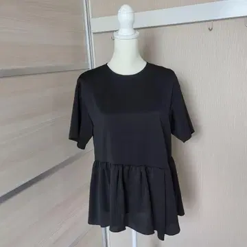 INDIVI 신상 상의 검정