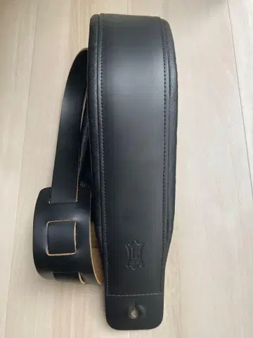 LEVY'S DM1PD-XL-BLK 가죽 스트랩