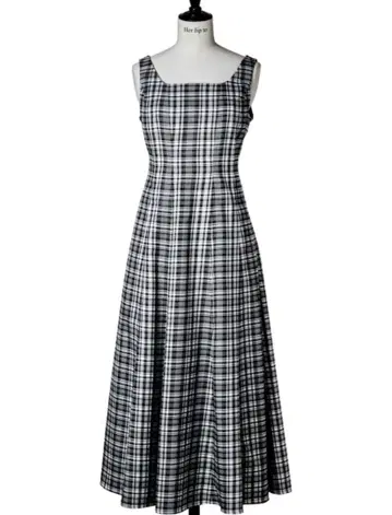 Herlipto Paddington Long Dress
