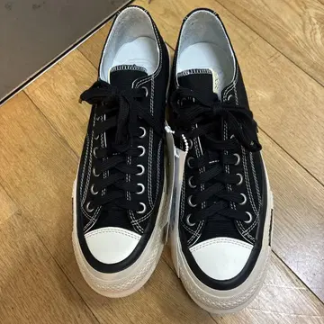 비즈빔 BLACK 스니커즈