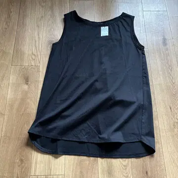 새상품 택 Gabardine K.T 개버딘 K.T 슬리브리스 티셔츠