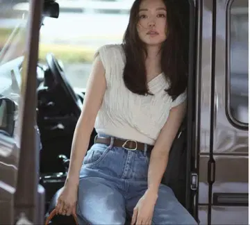 FRAY I.D 셔링 타프타 콤비 상의