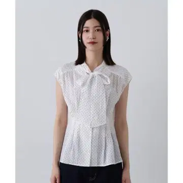 N.naturalbeauty 기본 도트 보타이 블라우스