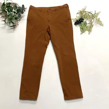 유니클로 브라운 스트레이트 팬츠 남성용 허리 82cm