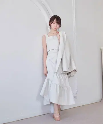 Rose Muse 로제뮤즈 asymme tiered skirt set