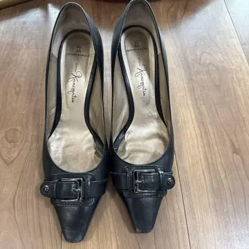 블랙 버클 하이힐 카네마츠 24.5
