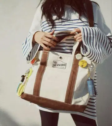 [미사용 새상품] 더 뉴하우스 LEON TOTE 브라운