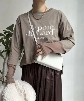 두두 롱T