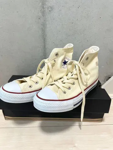 미품 컨버스 올스타 하이 M9162 24cm 흰색