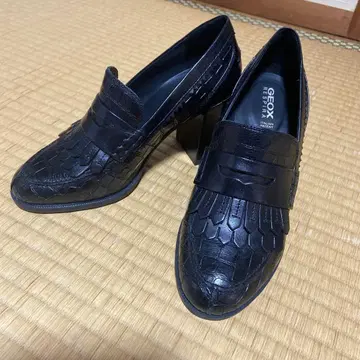 GEOX 로퍼 힐 블랙 35