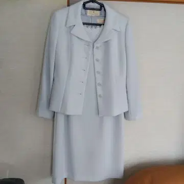 앙상블 수트 옅은 스카이블루