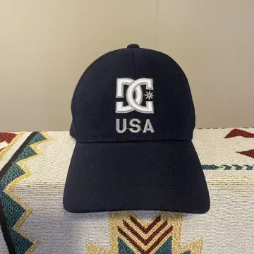 DC USA 캡 깊은 핏 진한 네이비