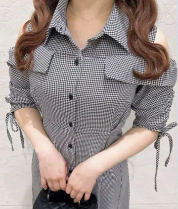 AnMILLE 깅엄 오프숄더 원피스