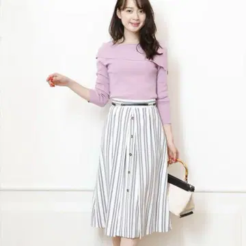 JUSGLITTY 벨트 스트라이프 A라인 스커트