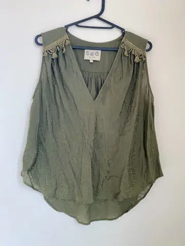 sea new york 씨뉴욕 슬리브리스 카키