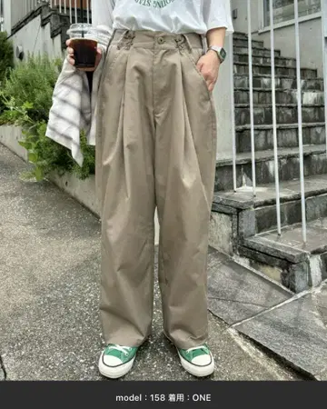 [ SOUNDS GOOOOD ] 턱와이드 그루카 치노 팬츠