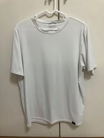 파타고니아 남성 캡린 쿨 데일리 셔츠 화이트 M 사이즈