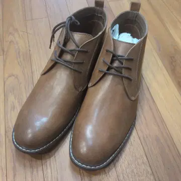 SOHO COBBLER 브라운 처카 부츠