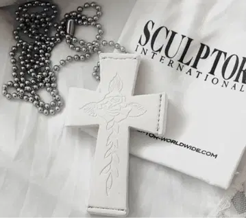 SCULPTOR 크로스 스트랩 월렛 스컬프터