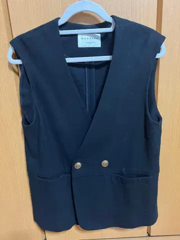 투모로우랜드 맥피 코튼 러셀 V 칼라 지레   네이비