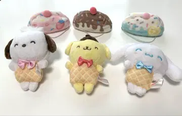 산리오 인형 세트
