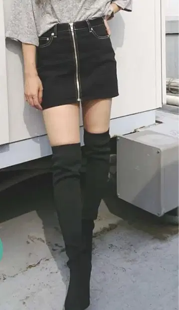 GYDA ZIP 타이트 스커트 라이크 숏 팬츠 블랙 XS