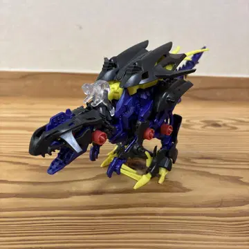 ZOIDS  ZW22 길라프터(지휘관 기체)