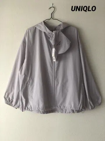UNIQLO 포켓터블 UV 파카 XL 사이즈 미사용