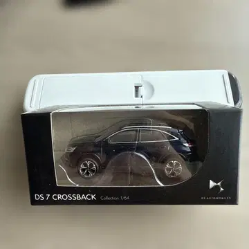 DS AUTOMOBILES DS7 CROSSBACK 미니카