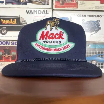새상품 캡 MACK trucks 네이비 트래커캡