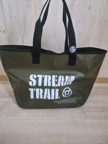 Stream Trail / BLOW L 컬러 OD