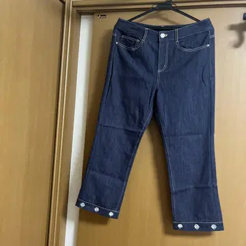 슈퍼 뷰티의 팬츠
