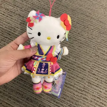 산리오 퓨로랜드 헬로키티 봉제 인형 스트랩