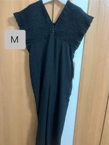 미사용 새상품 시마무라 LaxDanTia 셔링 살로펫 M 사이즈