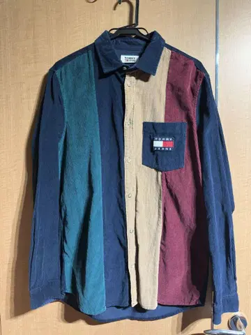TOMMY JEANS 멀티 컬러 코듀로이 긴팔 셔츠 M