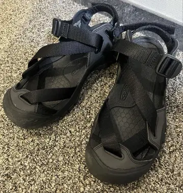 KEEN 샌들 젤라포트2 24cm
