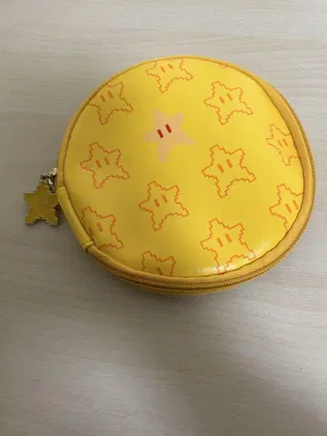 슈우에무라 마리오 콜라보레이션 파우치