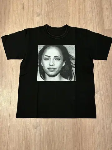사카이 SACAI x SADE 샤데 사이즈 3 새 제품