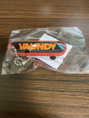Vaundy 캡슐 토이 Rubber Keychain